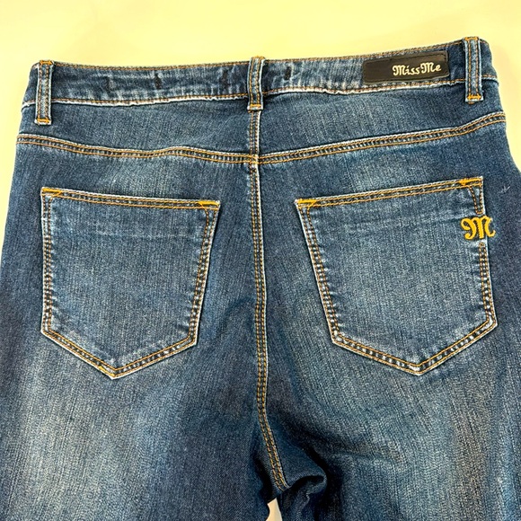 Miss Me Jeans - Picture 6 of 7